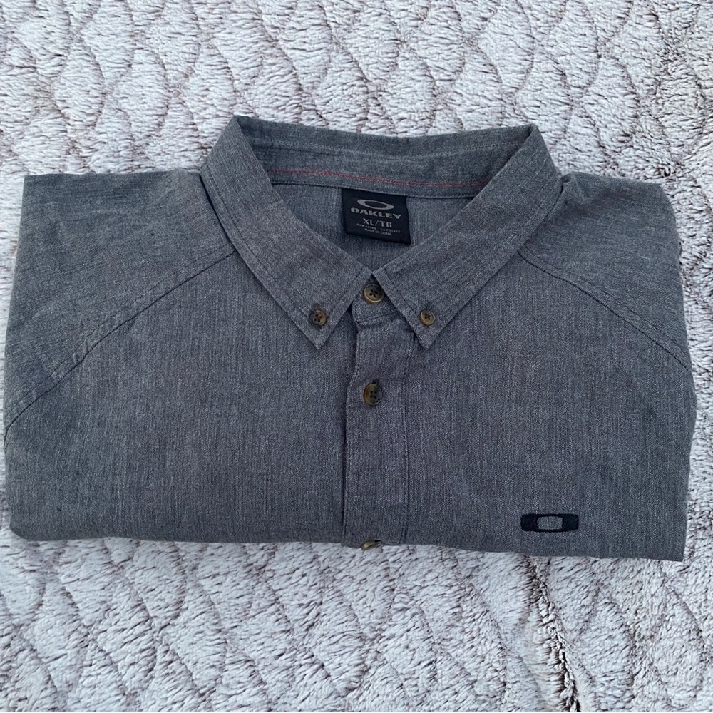 Oakley Gray Chambray Button Down Shirt XL Long Sleeve Top